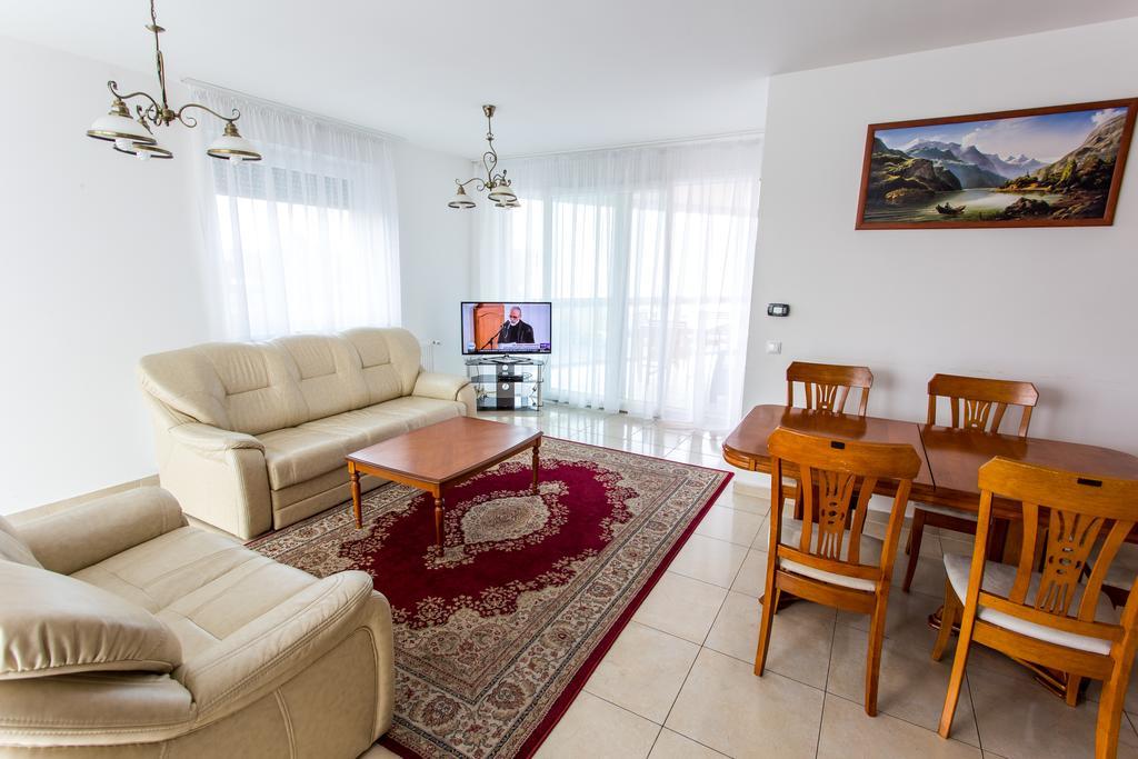 Luxury Apartment Hotel Siofok Exterior photo